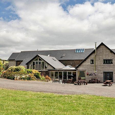 Finest Retreats - The Welsh Barn Βίλα Αμπερίστγουιθ Εξωτερικό φωτογραφία