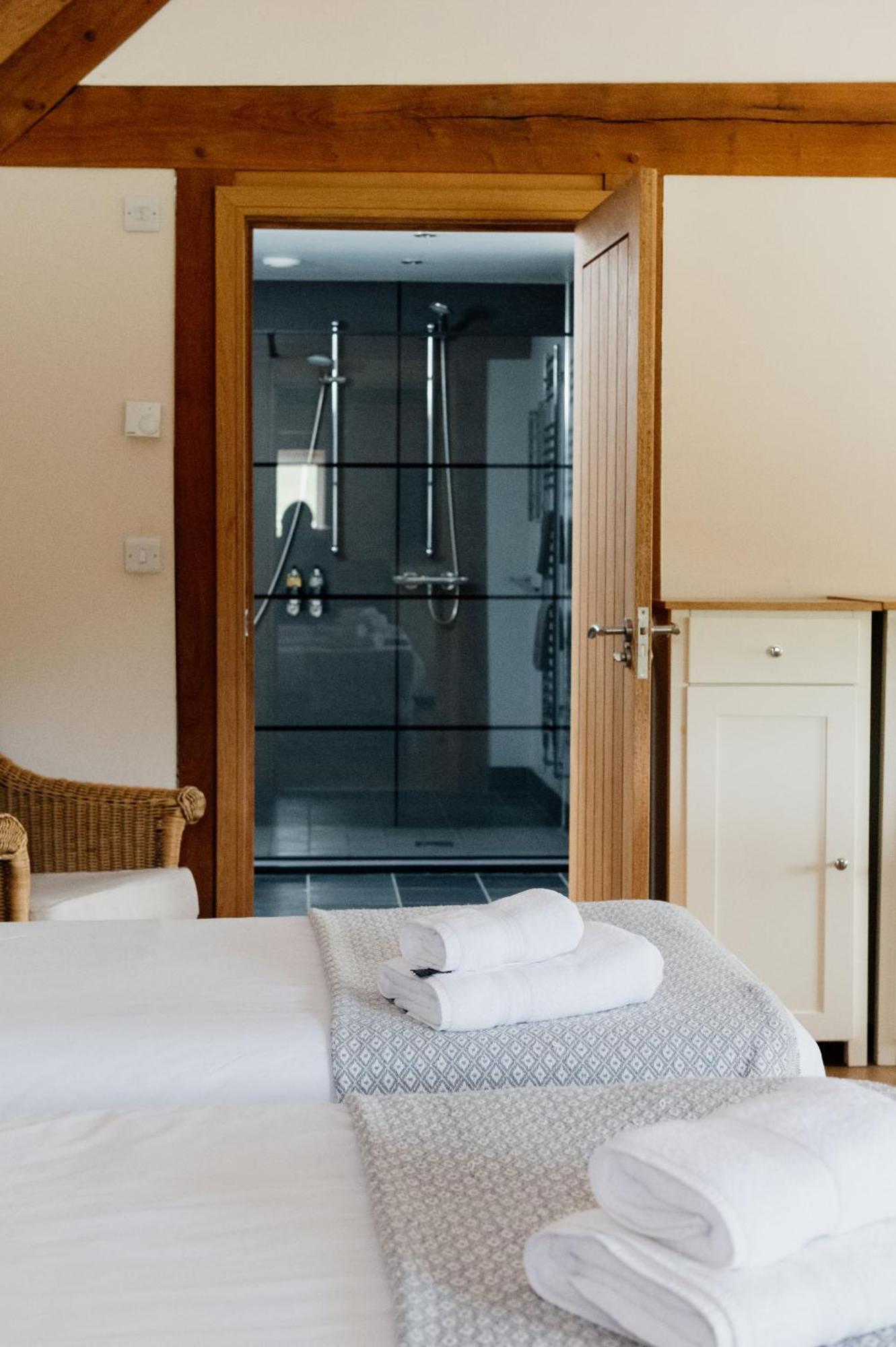 Finest Retreats - The Welsh Barn Βίλα Αμπερίστγουιθ Εξωτερικό φωτογραφία