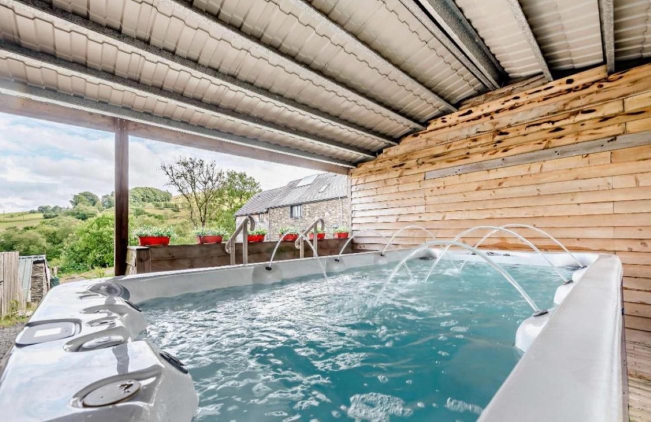 Finest Retreats - The Welsh Barn Βίλα Αμπερίστγουιθ Εξωτερικό φωτογραφία
