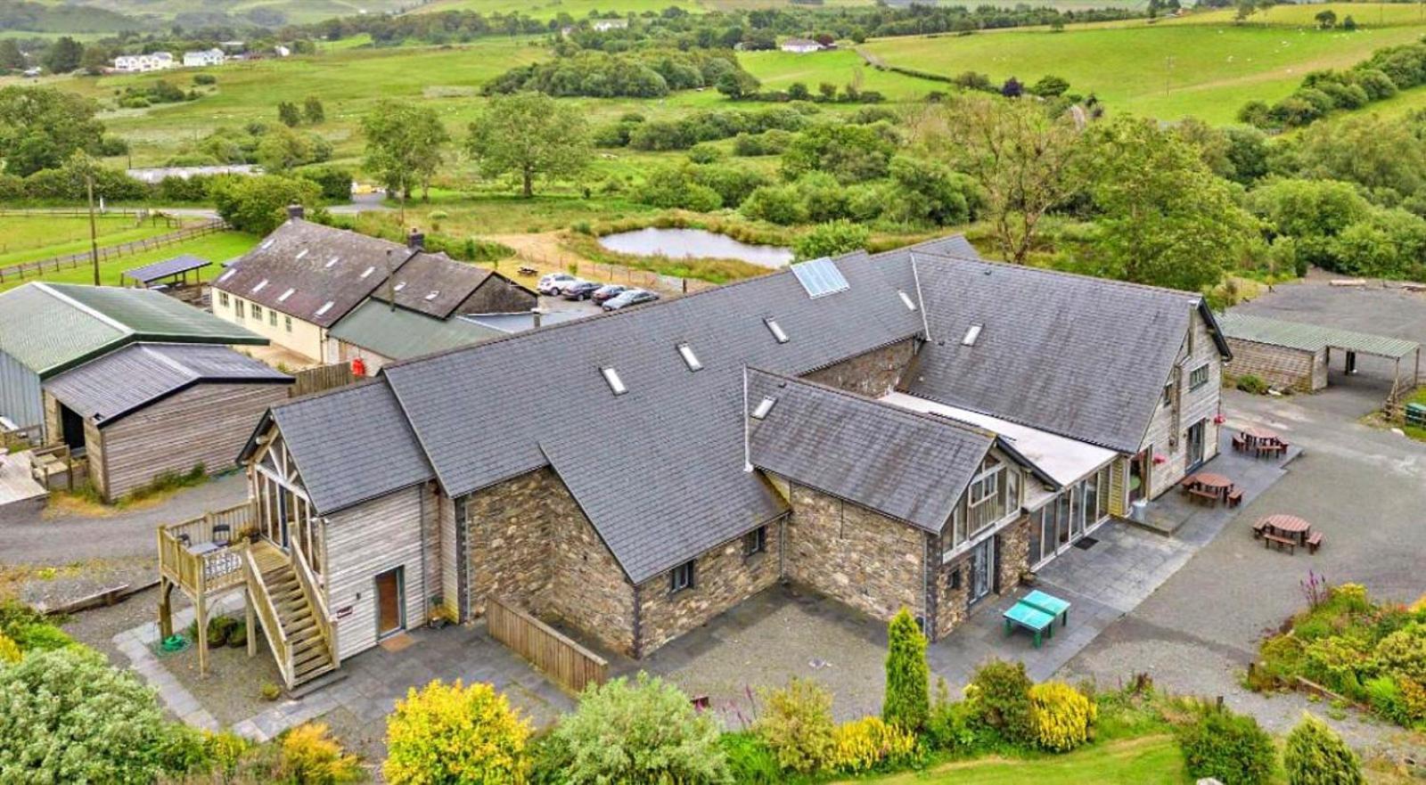 Finest Retreats - The Welsh Barn Βίλα Αμπερίστγουιθ Εξωτερικό φωτογραφία