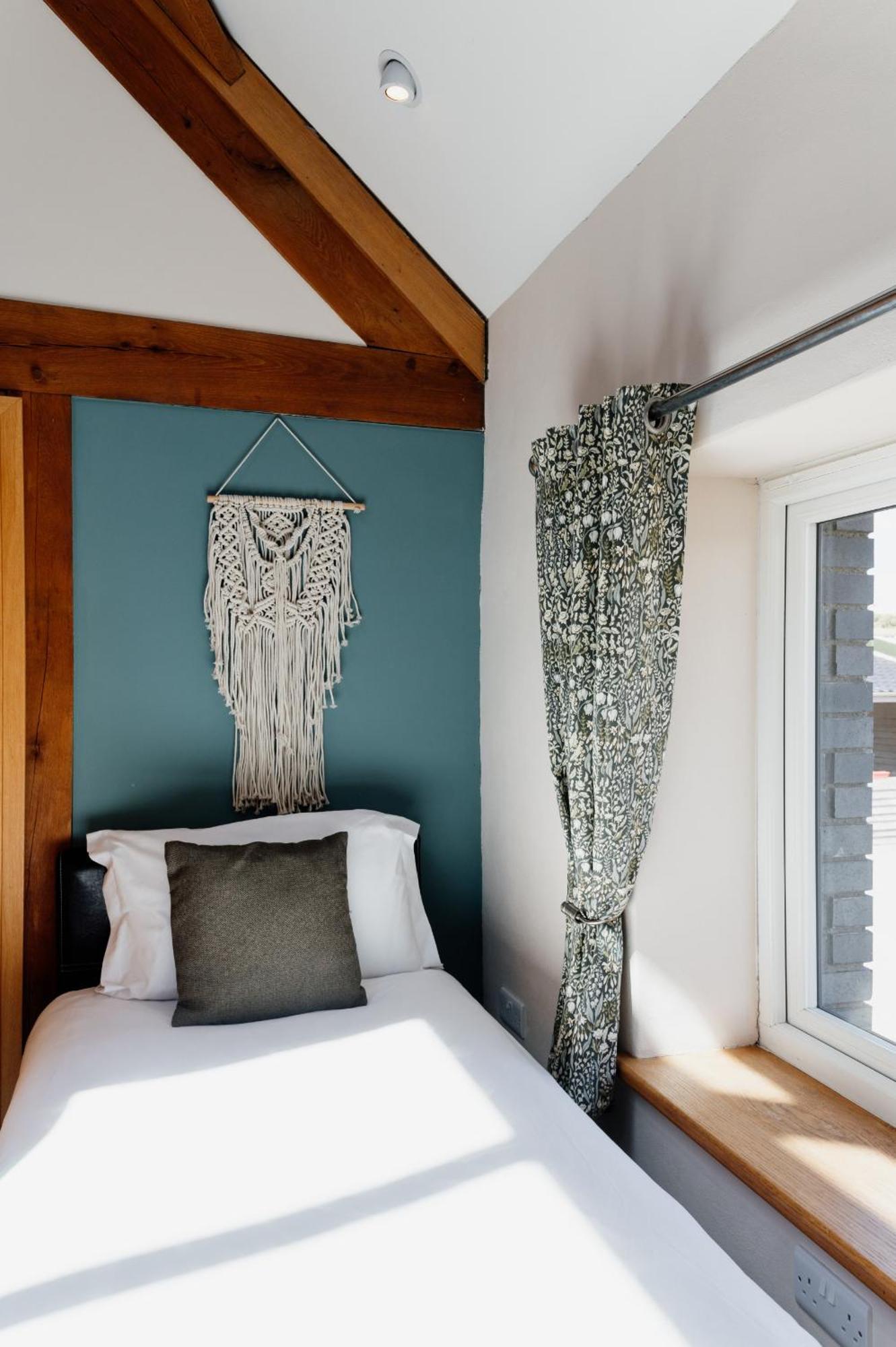 Finest Retreats - The Welsh Barn Βίλα Αμπερίστγουιθ Εξωτερικό φωτογραφία