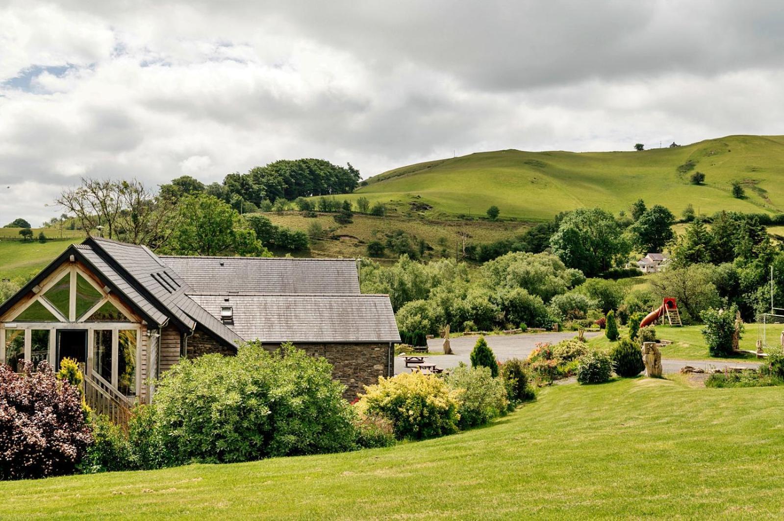 Finest Retreats - The Welsh Barn Βίλα Αμπερίστγουιθ Εξωτερικό φωτογραφία